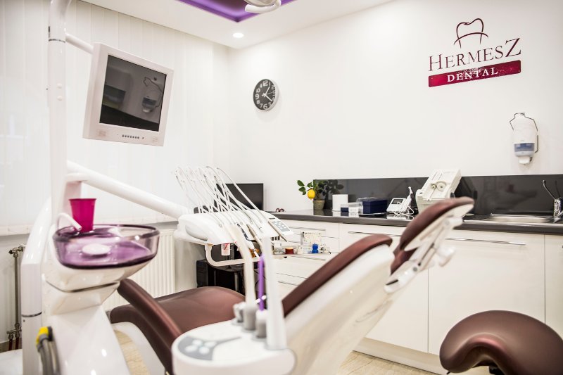 Új pácienseknek: Foglaljon helyet a fogorvosi székben egy ingyenes konzultációra!